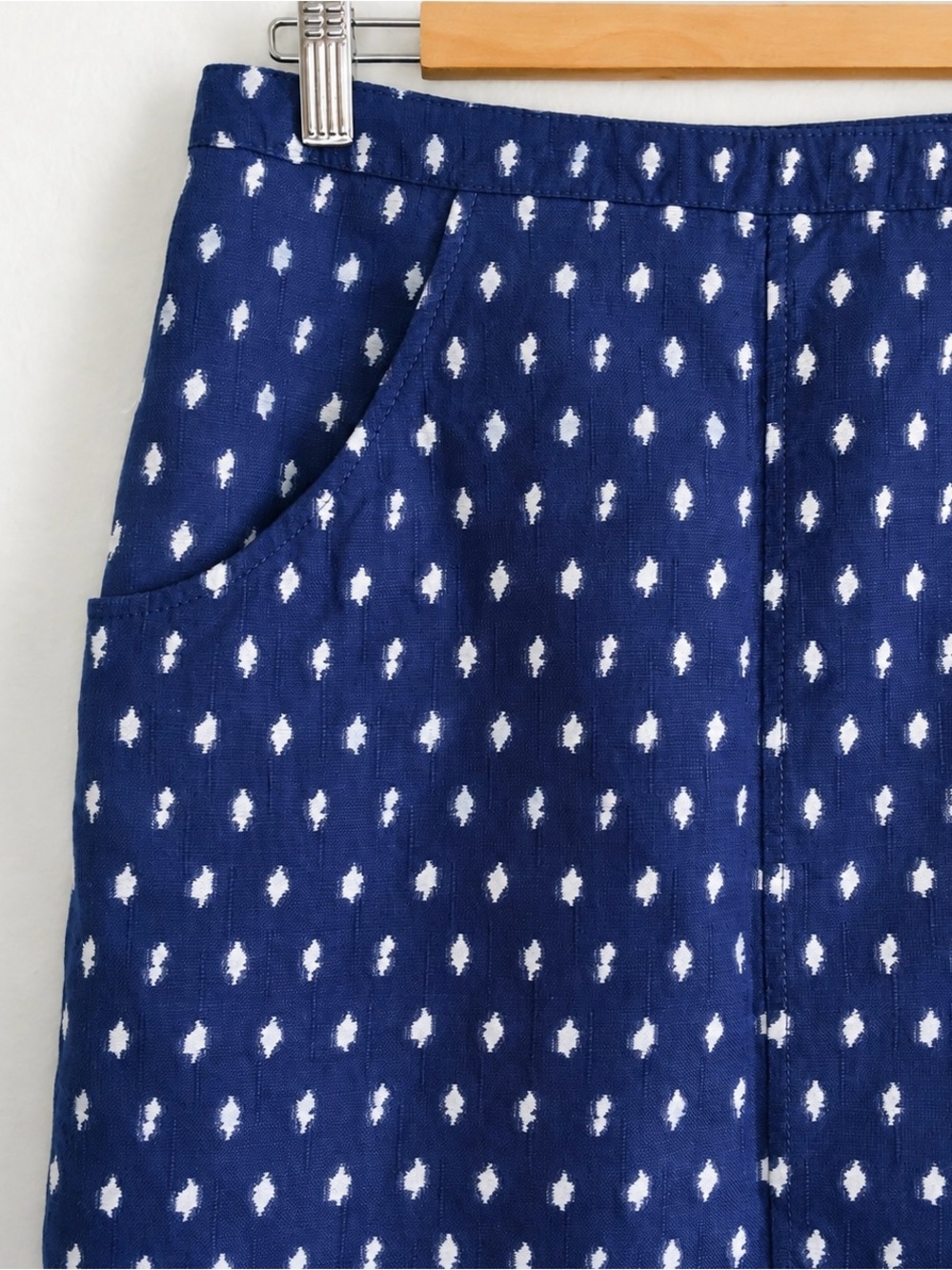 Anne Klein Navy Skirt with White Dot Print - Picture 4 of 6